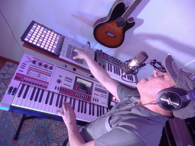 Johnny Teclado 3